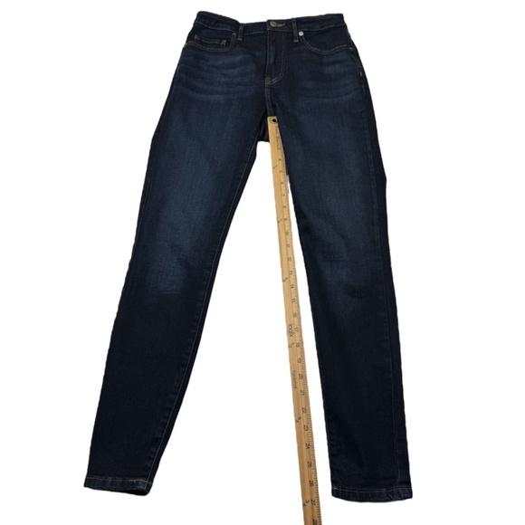 Everlane The Curvy Stretch High Rise Jeans - Picture 4 of 12